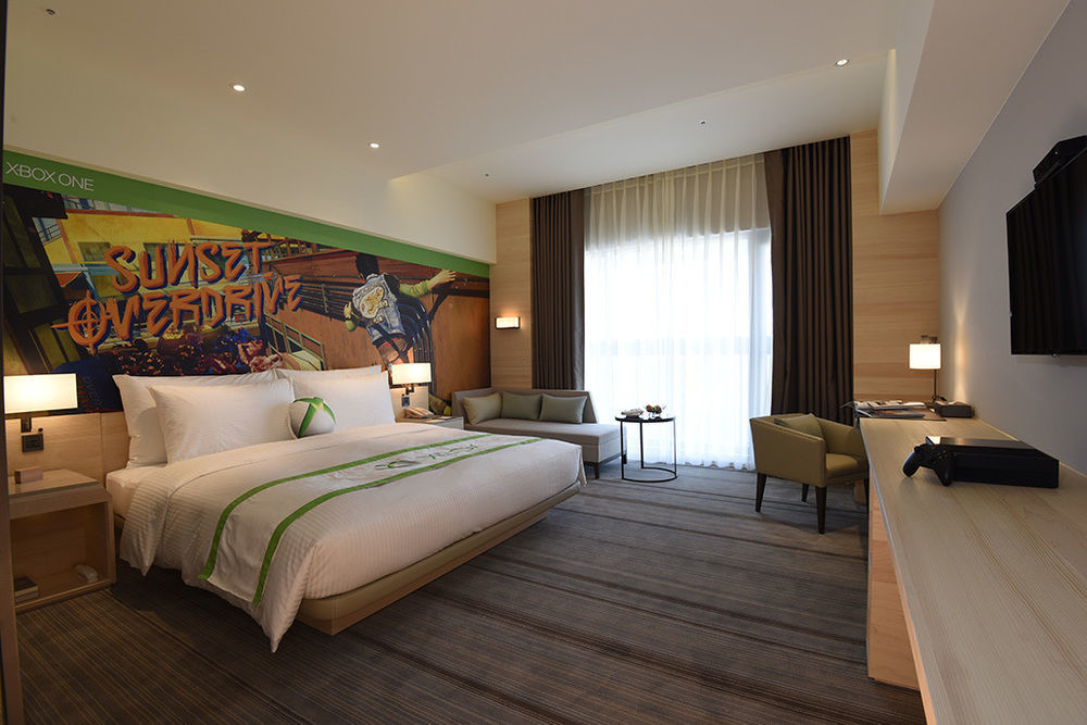 Hotel Cozzi Ximen Тайнан Екстериор снимка