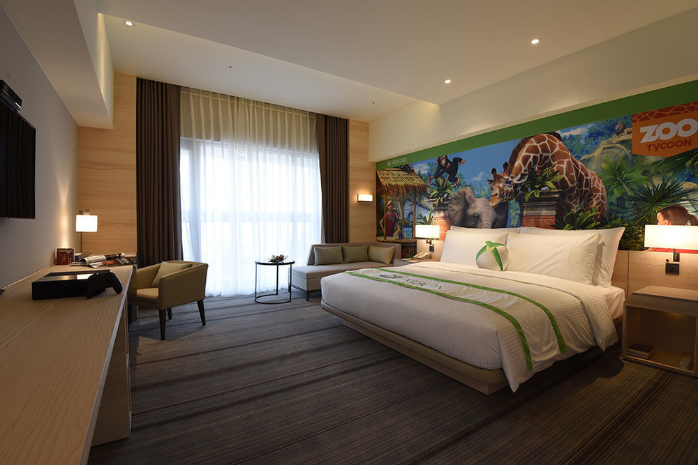 Hotel Cozzi Ximen Тайнан Екстериор снимка