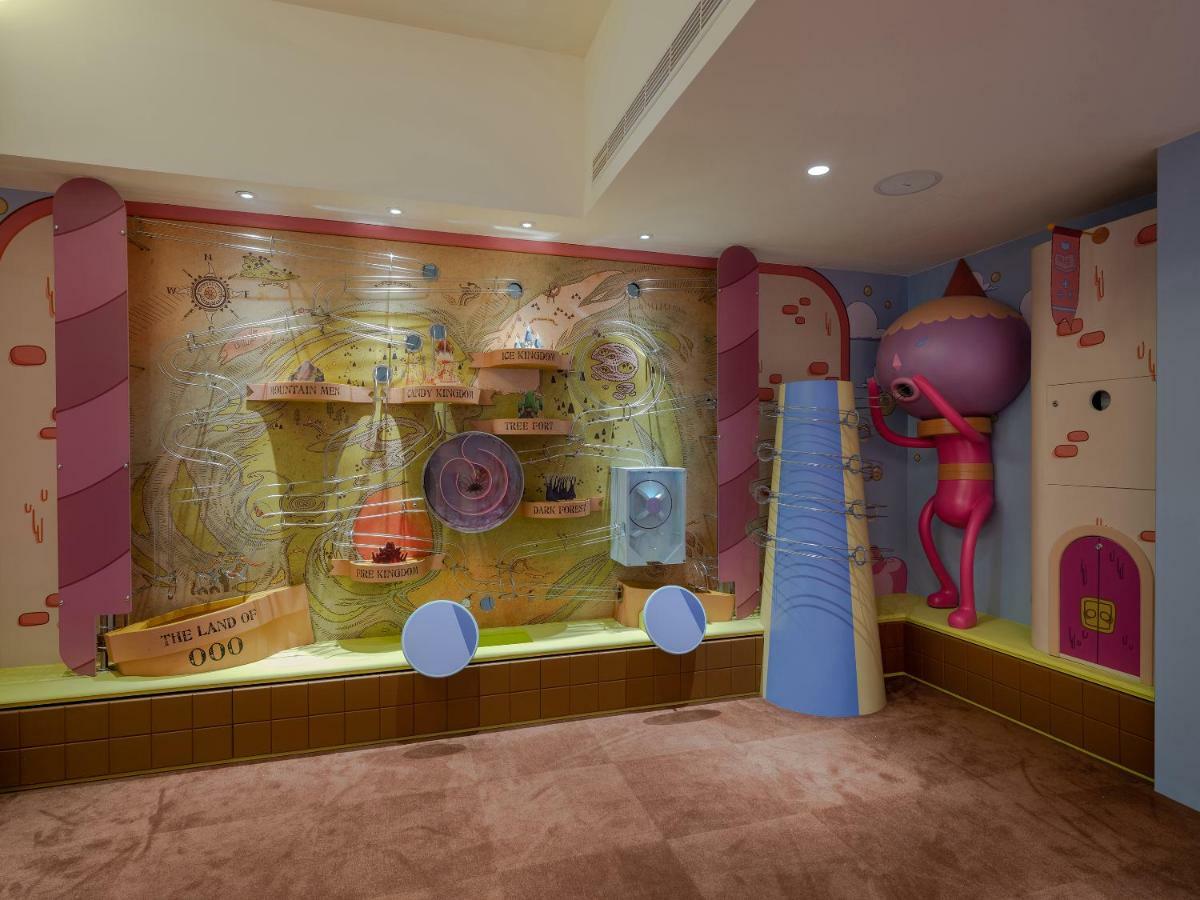 Hotel Cozzi Ximen Тайнан Екстериор снимка